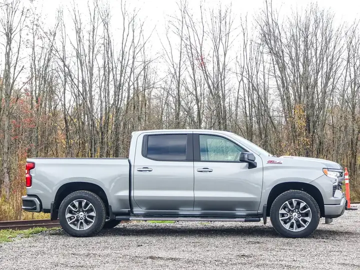 Chevrolet Silverado 1500 2026 photo 3