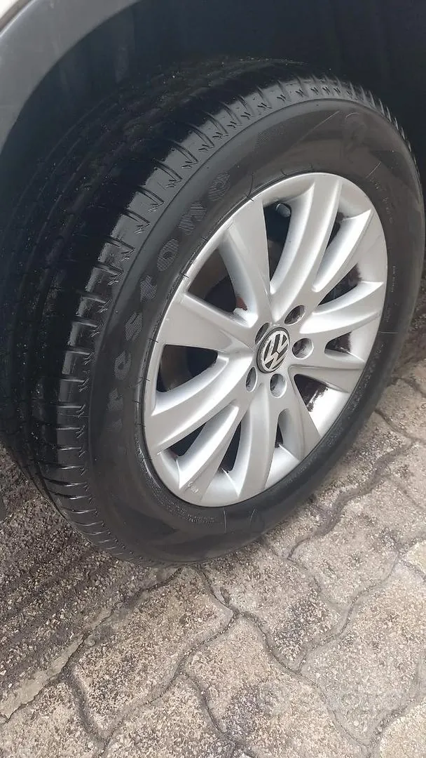 Volkswagen Tiguan 2010 photo 5