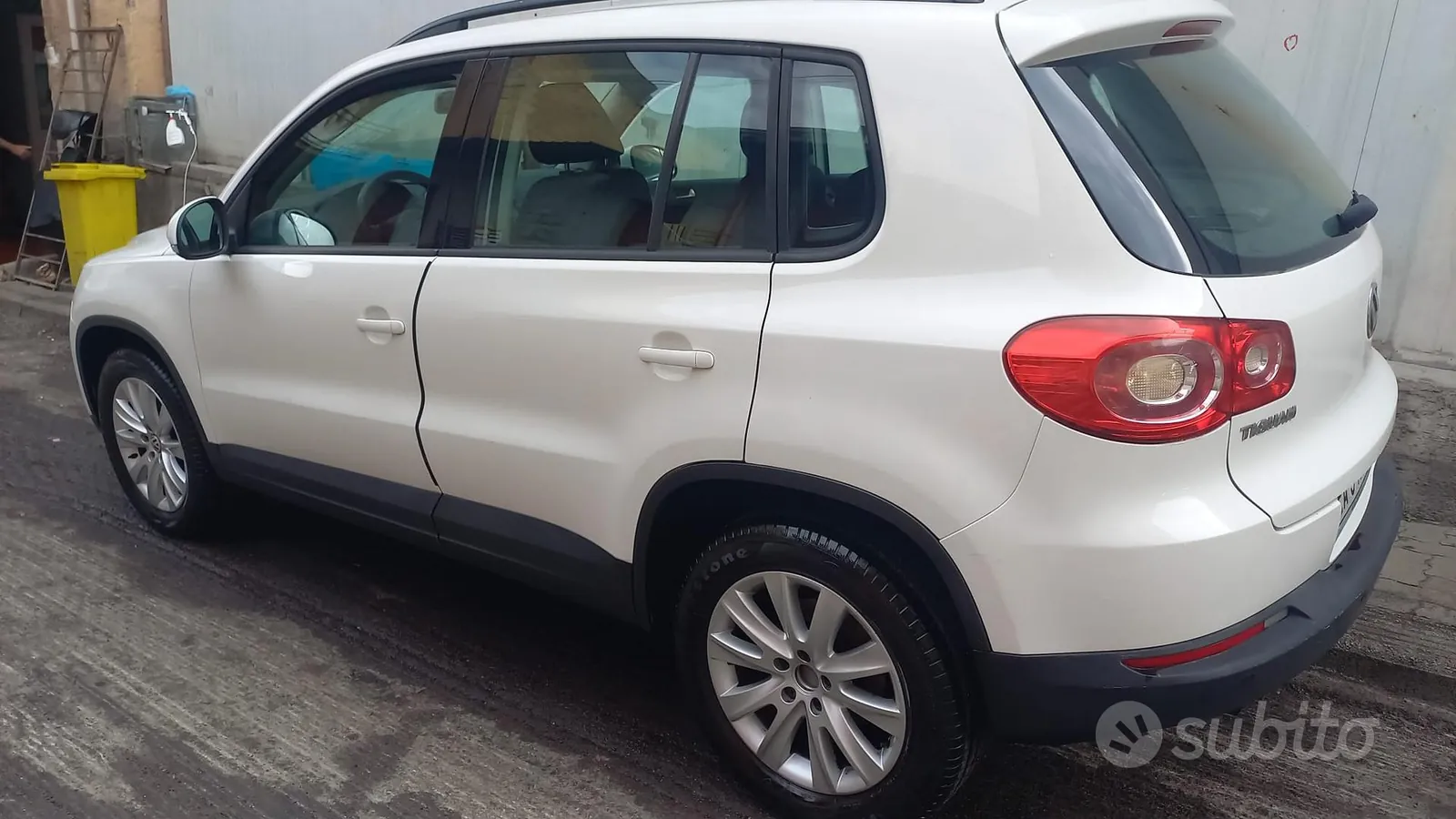 Volkswagen Tiguan 2010 photo 2