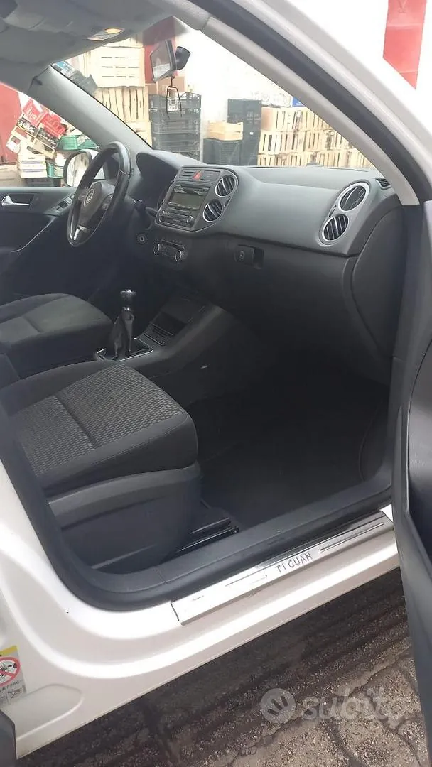Volkswagen Tiguan 2010 photo 4