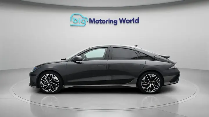Hyundai Ioniq 6 2024 photo 5