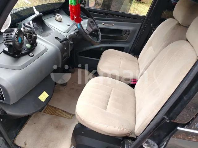 Bajaj Qute 2019 photo 3