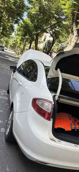Ford Fiesta 2011 photo 3