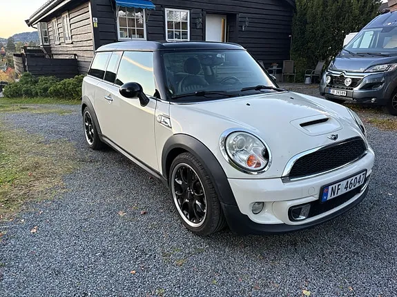 Mini Clubman Cooper S 2010 photo 2
