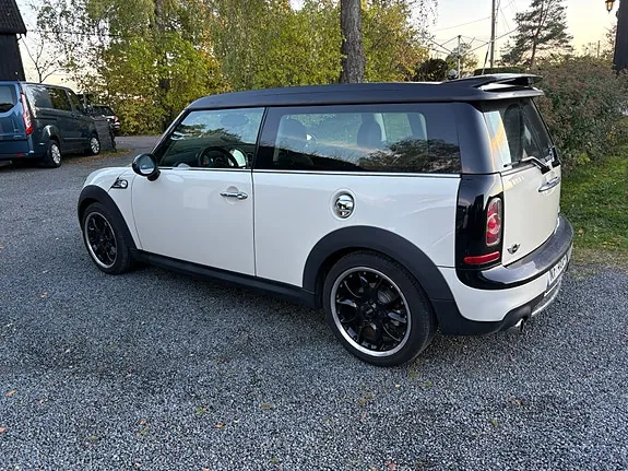 Mini Clubman Cooper S 2010 photo 4