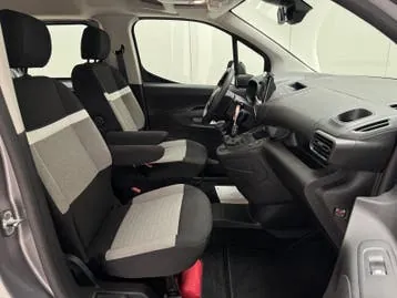 Citroen Berlingo 2024 photo 3