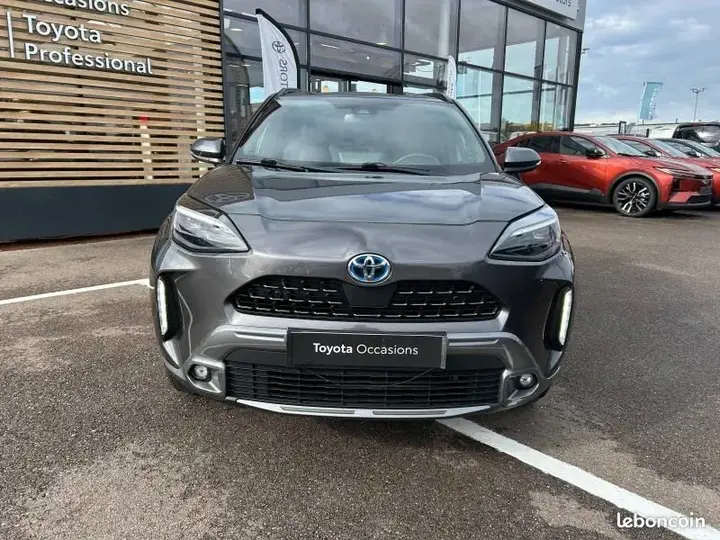 Toyota Yaris Cross 2022 photo 2