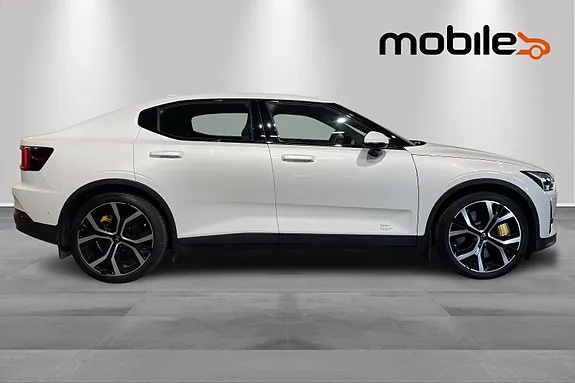 Polestar 2 2023 photo 2