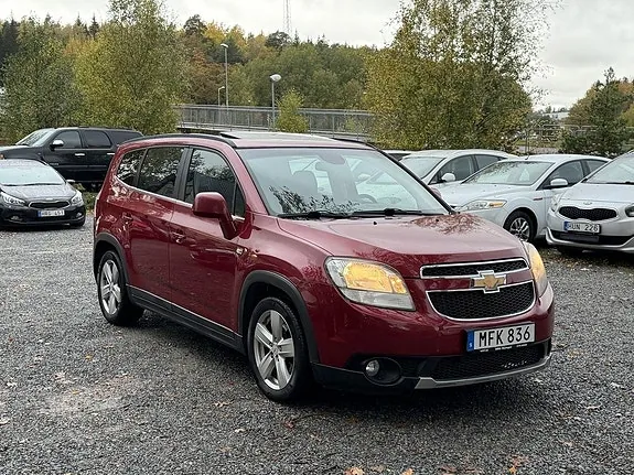 Chevrolet Orlando 2012 photo 2