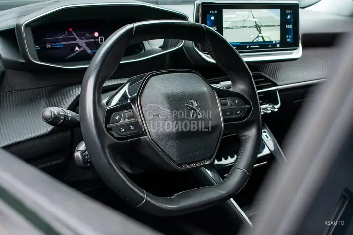 Peugeot 2008 2021 photo 3