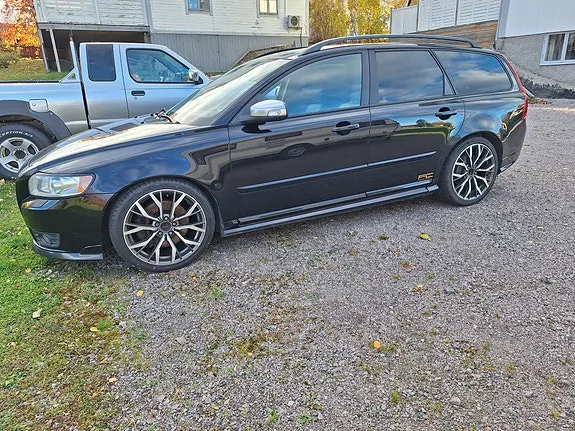 Volvo V50 2008 photo 2
