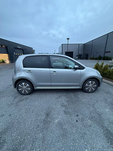 Volkswagen E-Up! 2019 photo 5