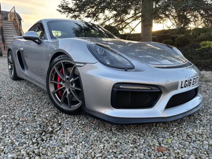 Porsche Cayman