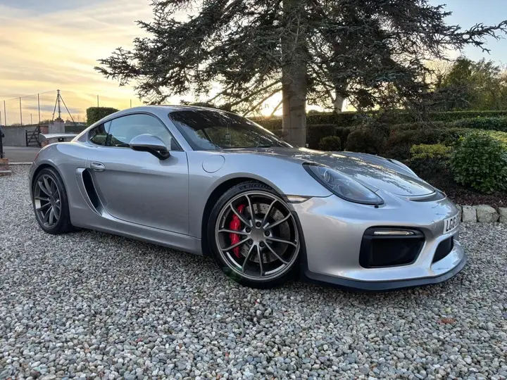 Porsche Cayman 2016 photo 2