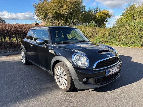 Mini Cooper S 2012 photo 3