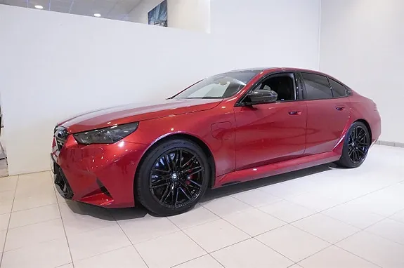 BMW M5 2025 photo 4