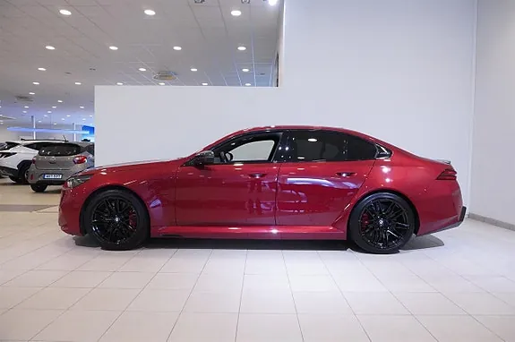 BMW M5 2025 photo 3