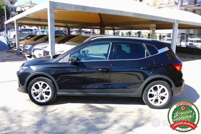 Seat Arona 2023 photo 4