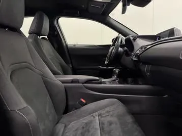 Lexus Ux 2019 photo 2