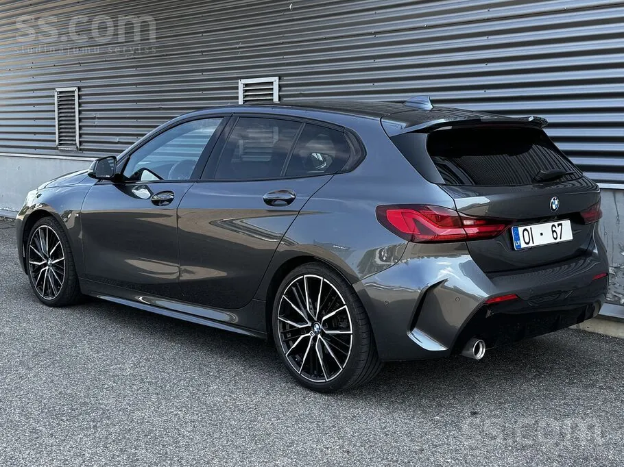 BMW 1 Series 2020 photo 3