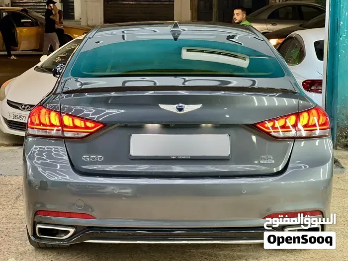 Genesis G80 2016 photo 2