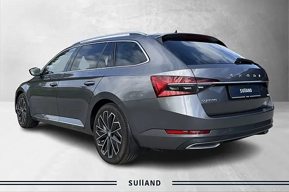 Skoda Superb 2023 photo 3