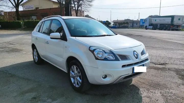 Renault Koleos 2009 photo 4