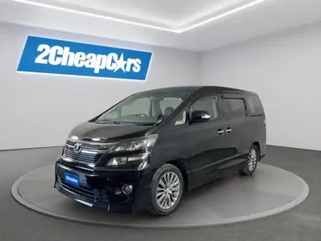 Toyota Vellfire 2012 photo 2
