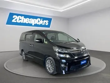 Toyota Vellfire 2012 photo 4