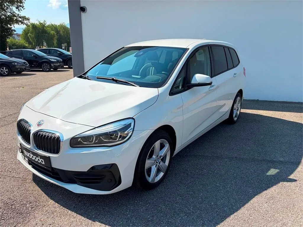BMW 2 Series 2019 photo 2