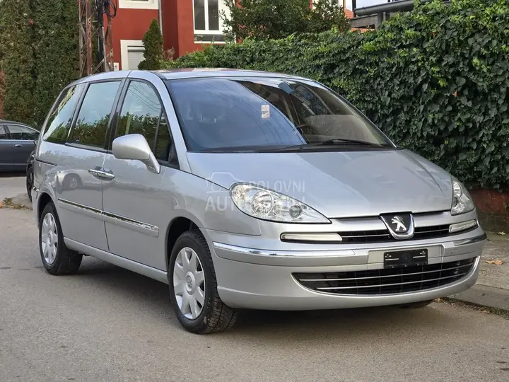 Peugeot 807