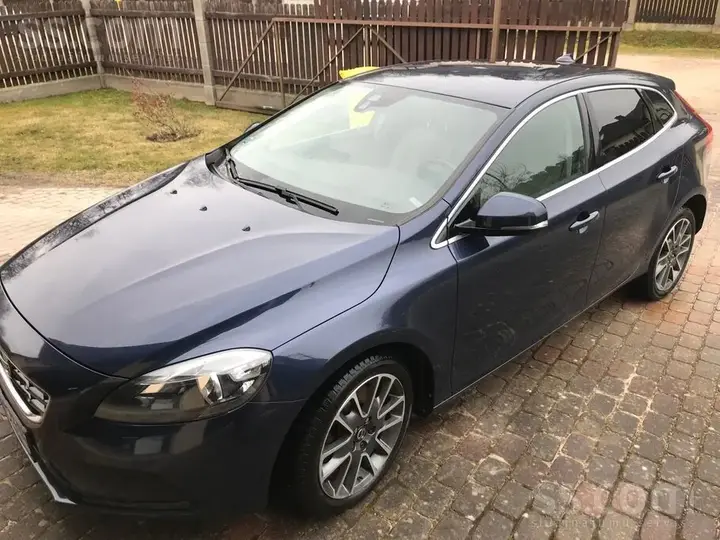 Volvo V40 2014 photo 3