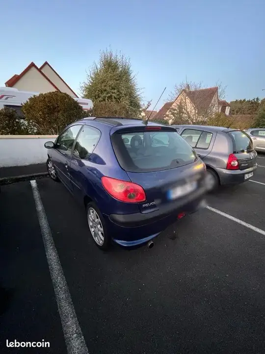 Peugeot 206