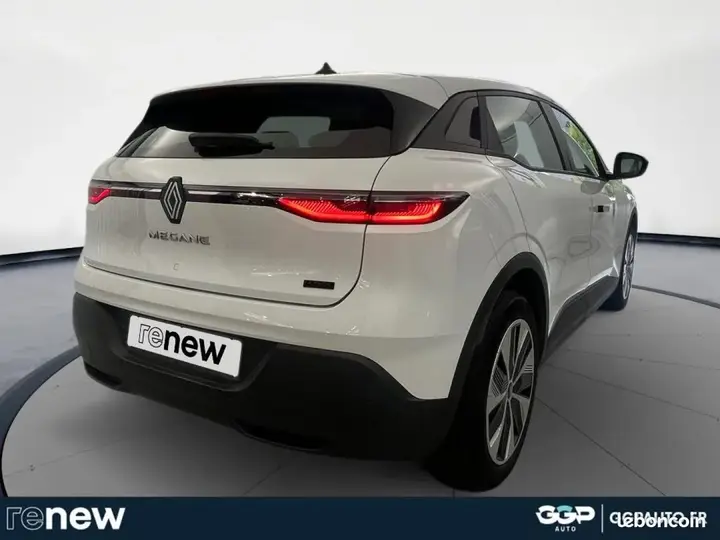 Renault Megane 2023 photo 5