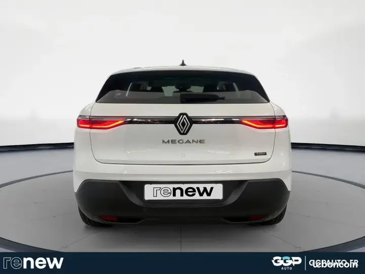 Renault Megane 2023 photo 4
