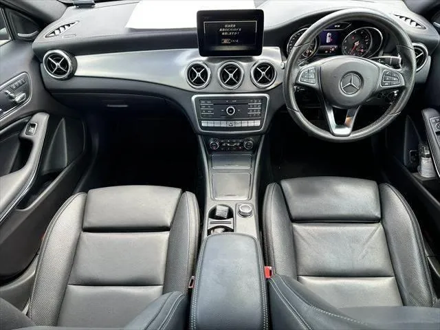 Mercedes-Benz Gla250 2017 photo 3
