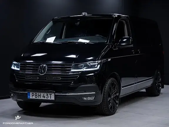 Volkswagen Multivan 2021 photo 2