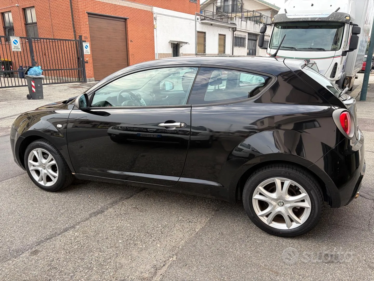 Alfa Romeo Mito 2012 photo 3