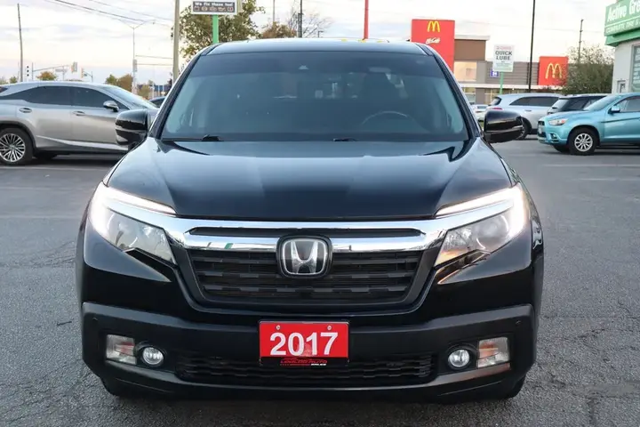 Honda Ridgeline 2017 photo 2
