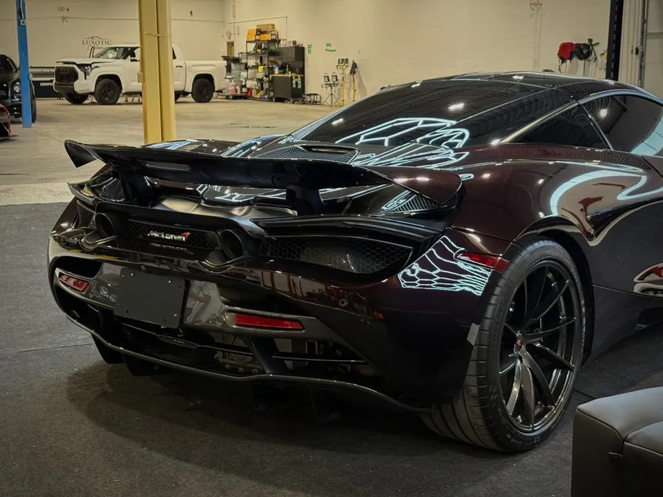 Mclaren 720S 2018 photo 3