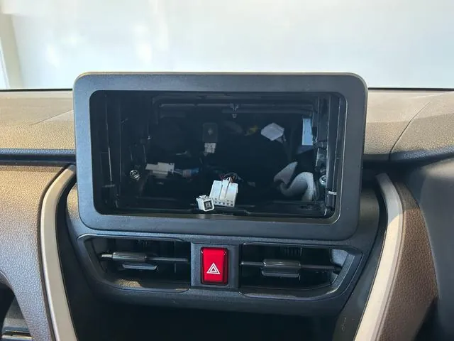 Daihatsu Molve X 2025 photo 4