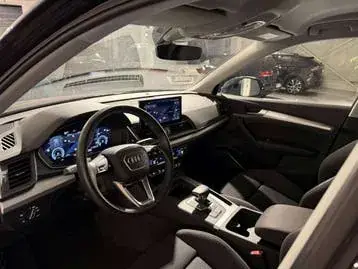 Audi Q5 2023 photo 3