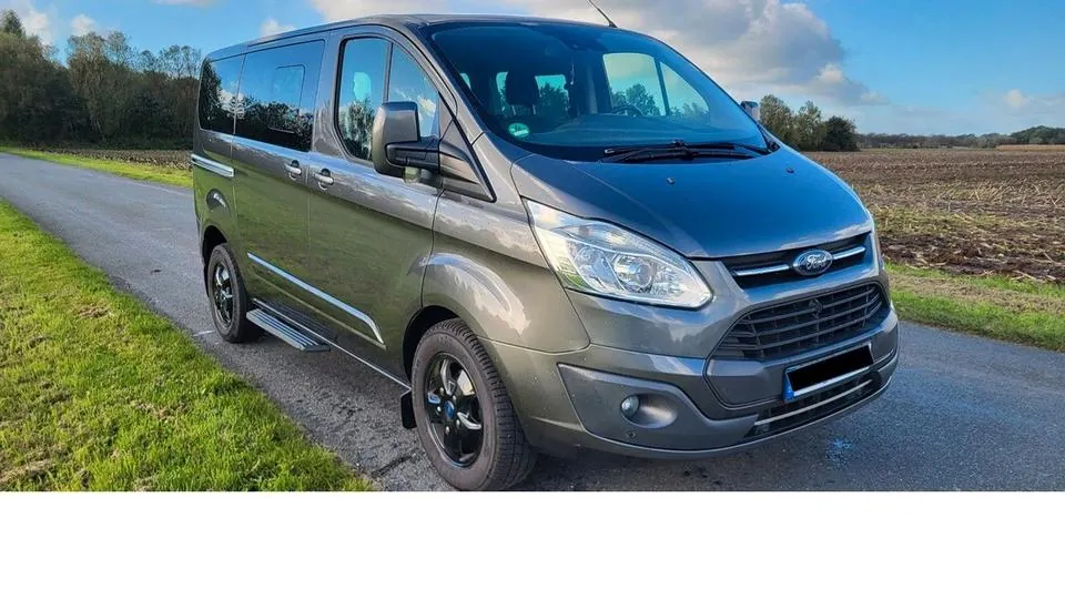Ford Tourneo Custom