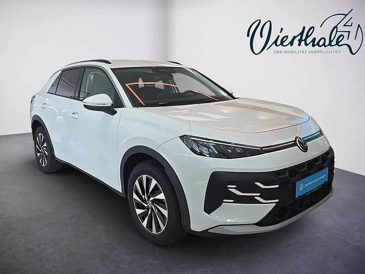 Volkswagen T-Roc Life 2026 photo 2