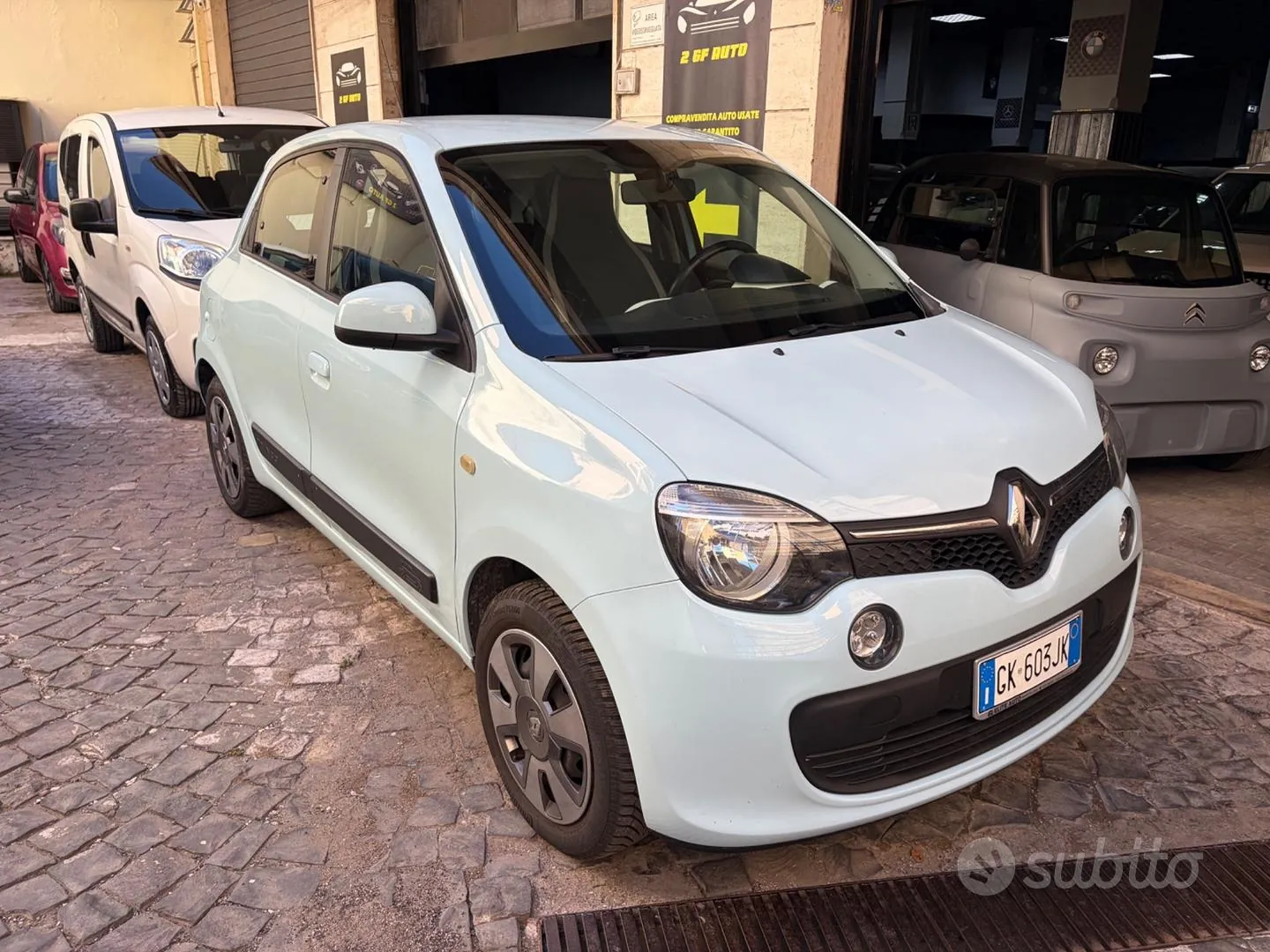Renault Twingo 2014 photo 2