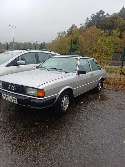 Audi 80 1982 photo 2