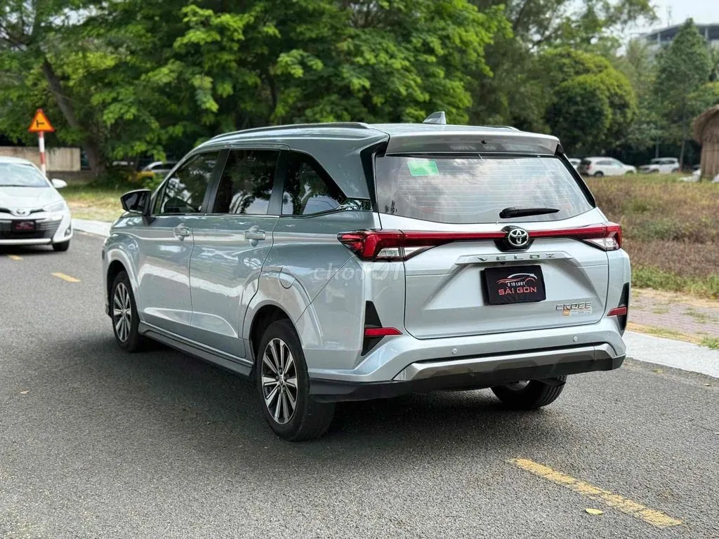 Toyota Veloz Cross 2022 photo 4