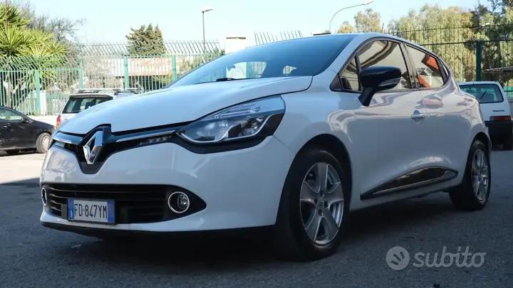 Renault Clio 2017 photo 2