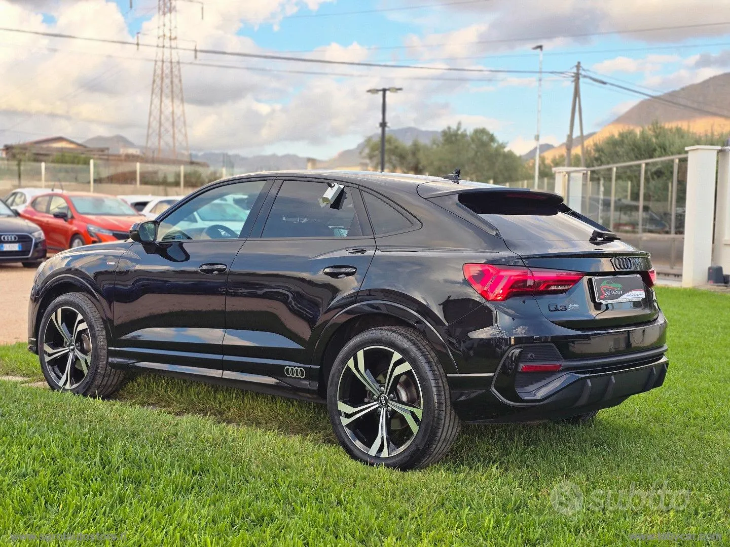 Audi Q3 2025 photo 4