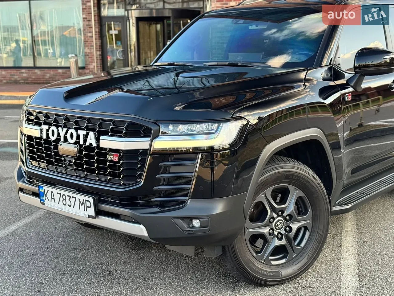 Toyota Land Cruiser 2023 photo 5